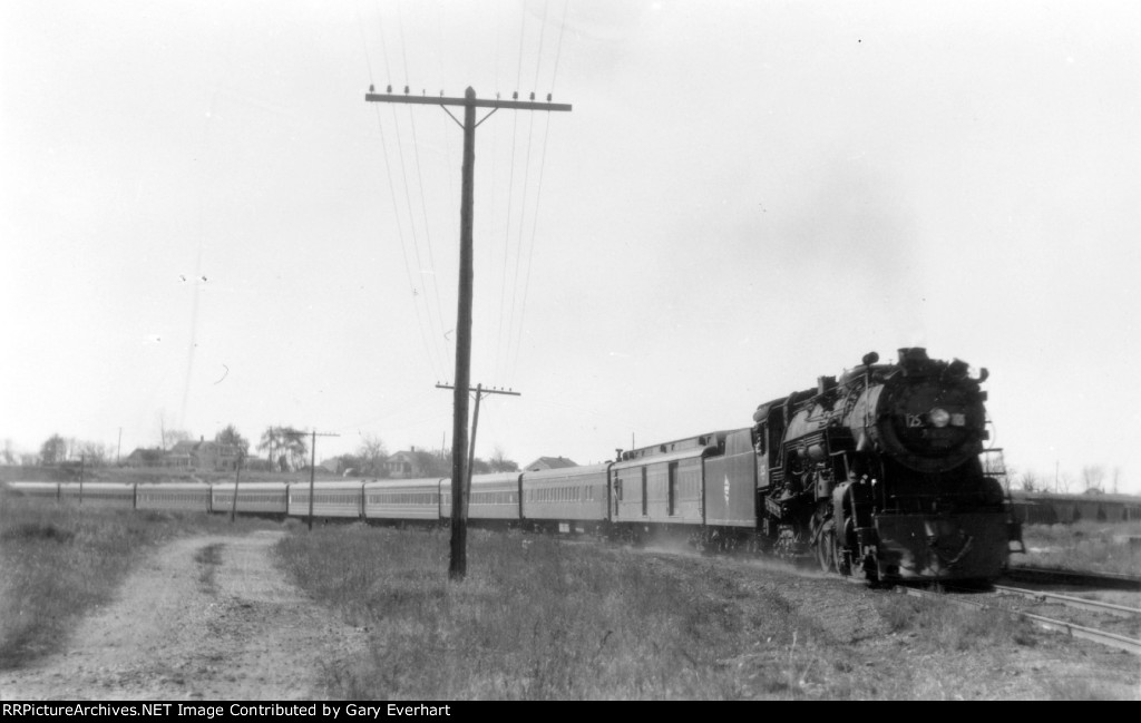 MILW 4-6-4 #125 "Baltic" - Milwaukee Road